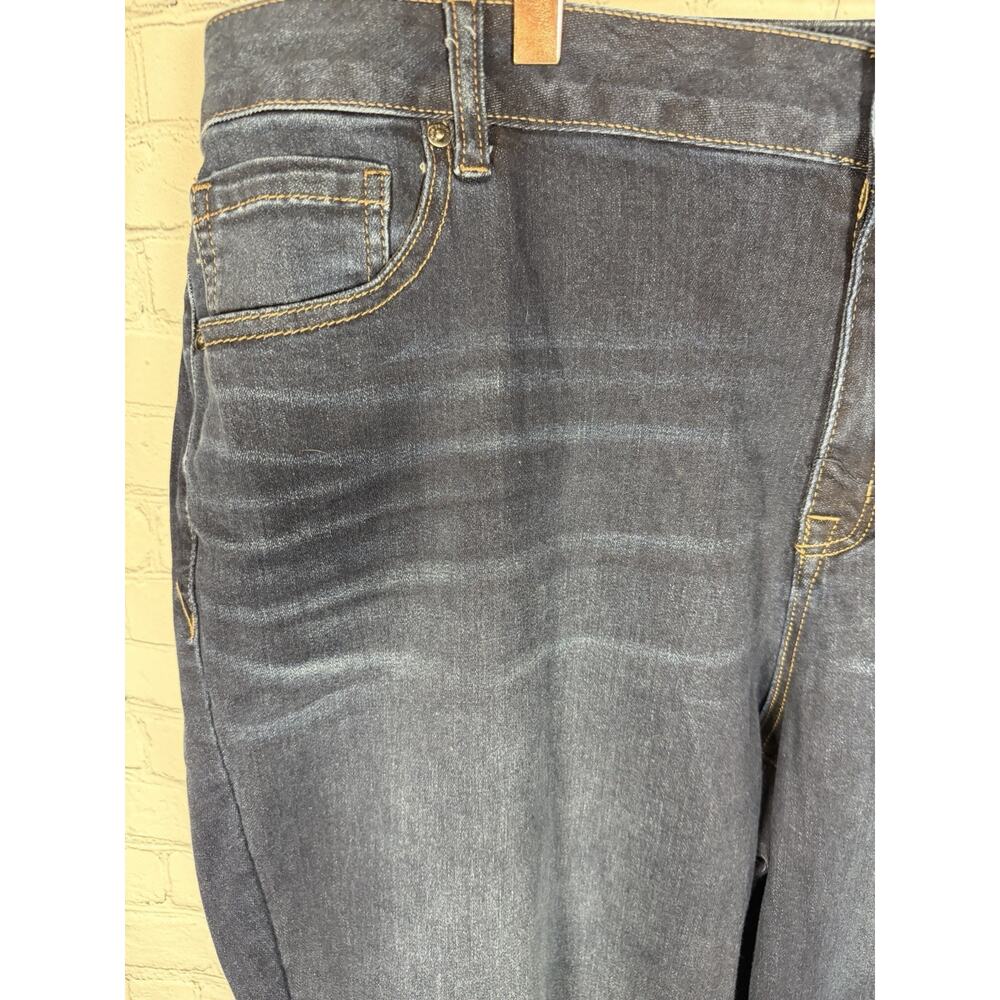 Lane Bryant Jeans 24 Regular Boot Cut Super Stretch Fit Dark Wash New With Tags - Picture 3 of 9